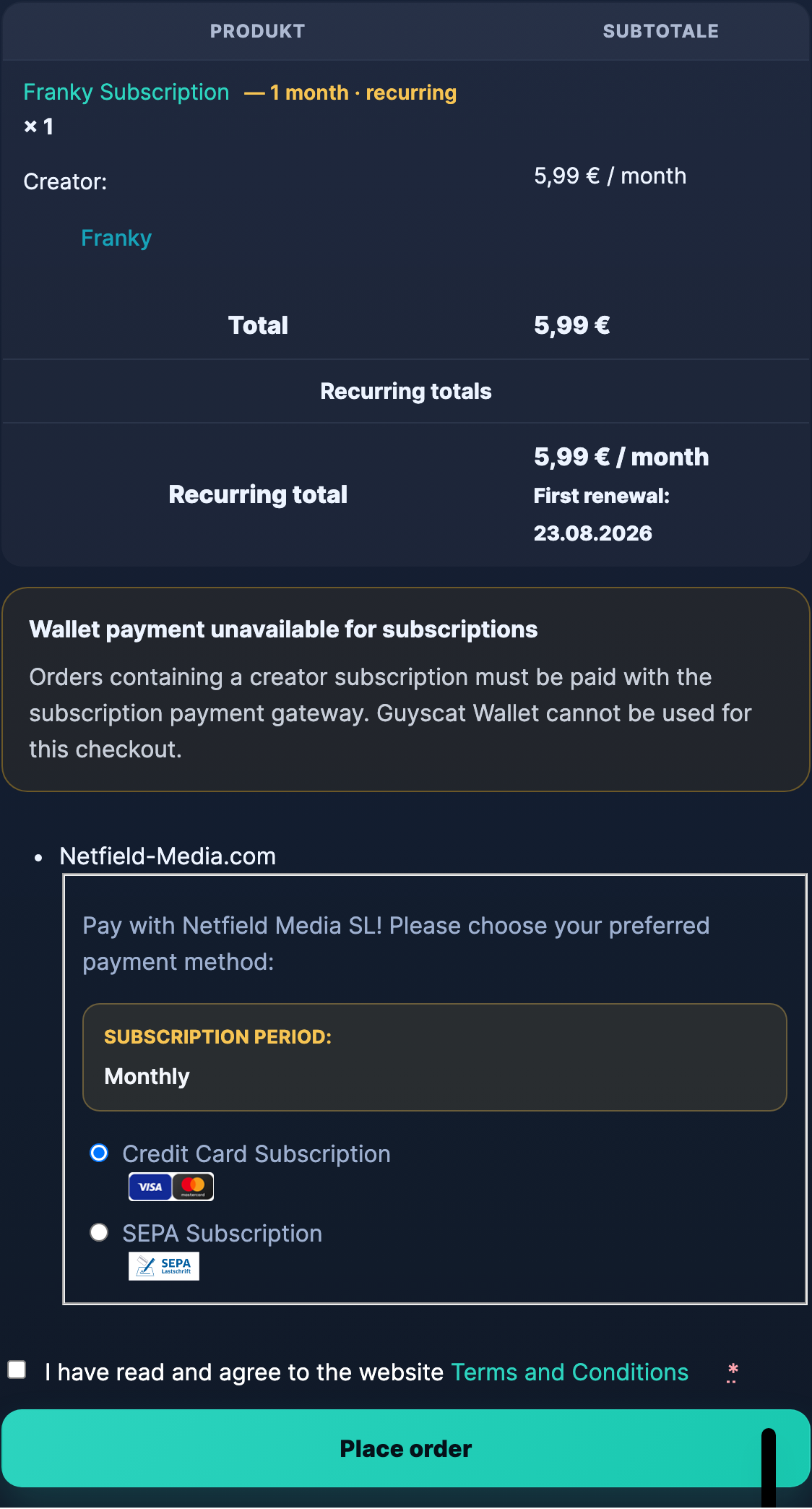 The subscription checkout: recurring total, first renewal date and the subscription payment methods.
