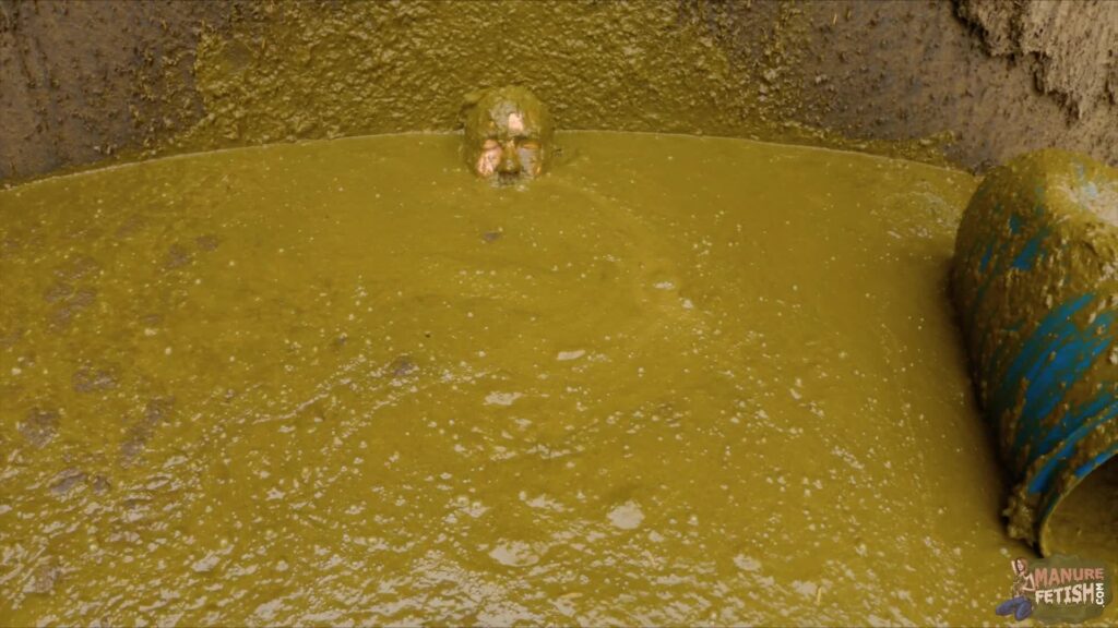 ManureFetishStoreclip2
