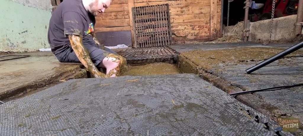 Jerking off in Manure